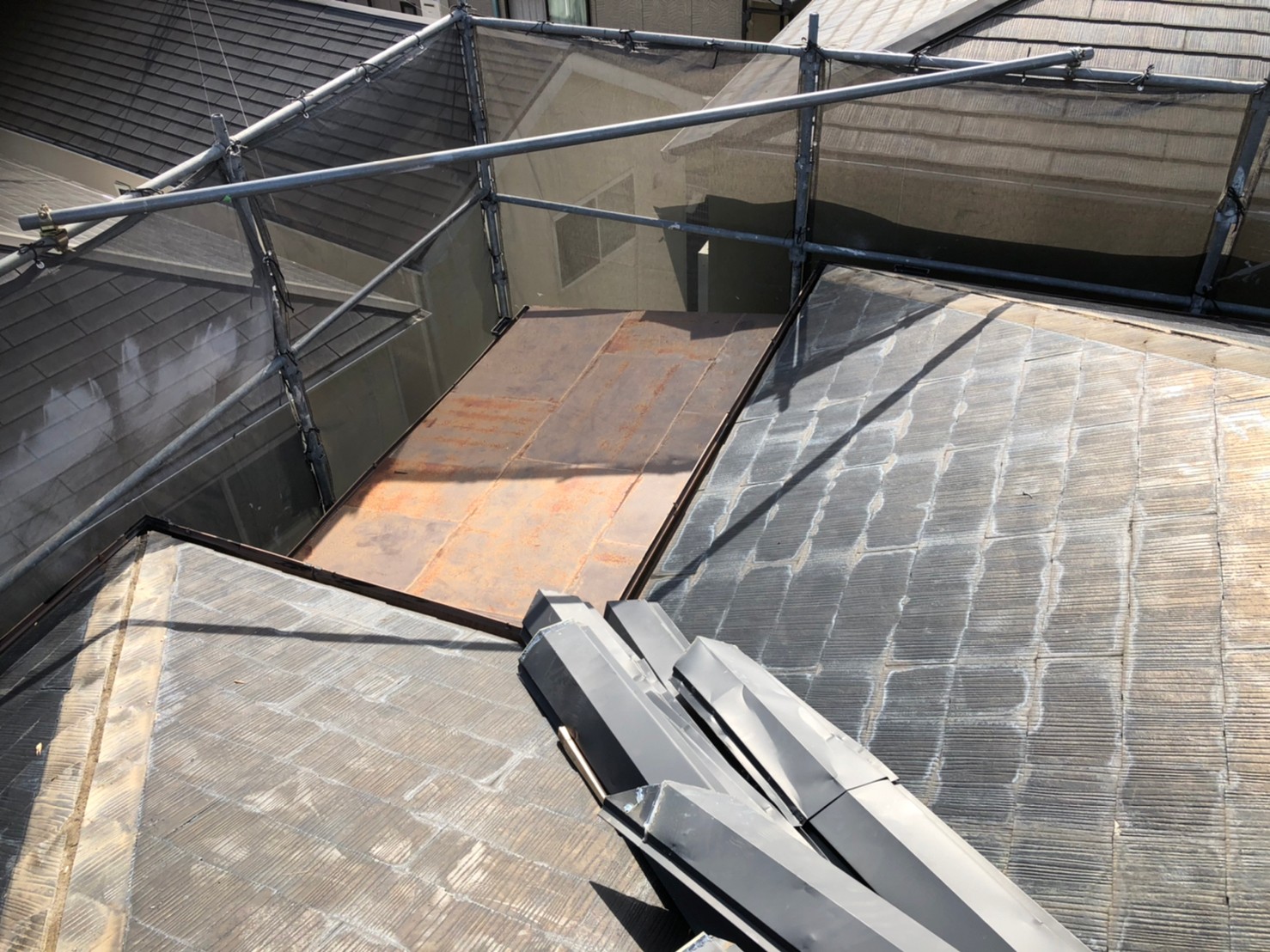 コロニアルクワッド撤去